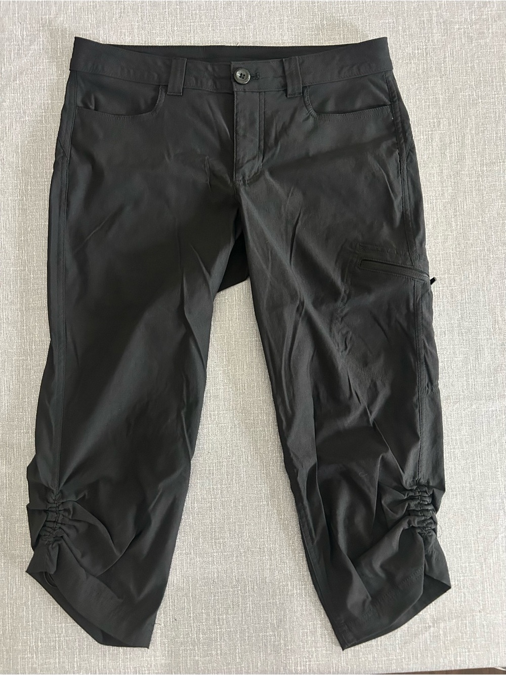Eddie Bauer Black Women's Stretch Cargo Capri Pants